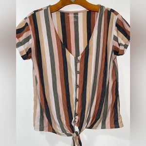 American eagle shirt medium